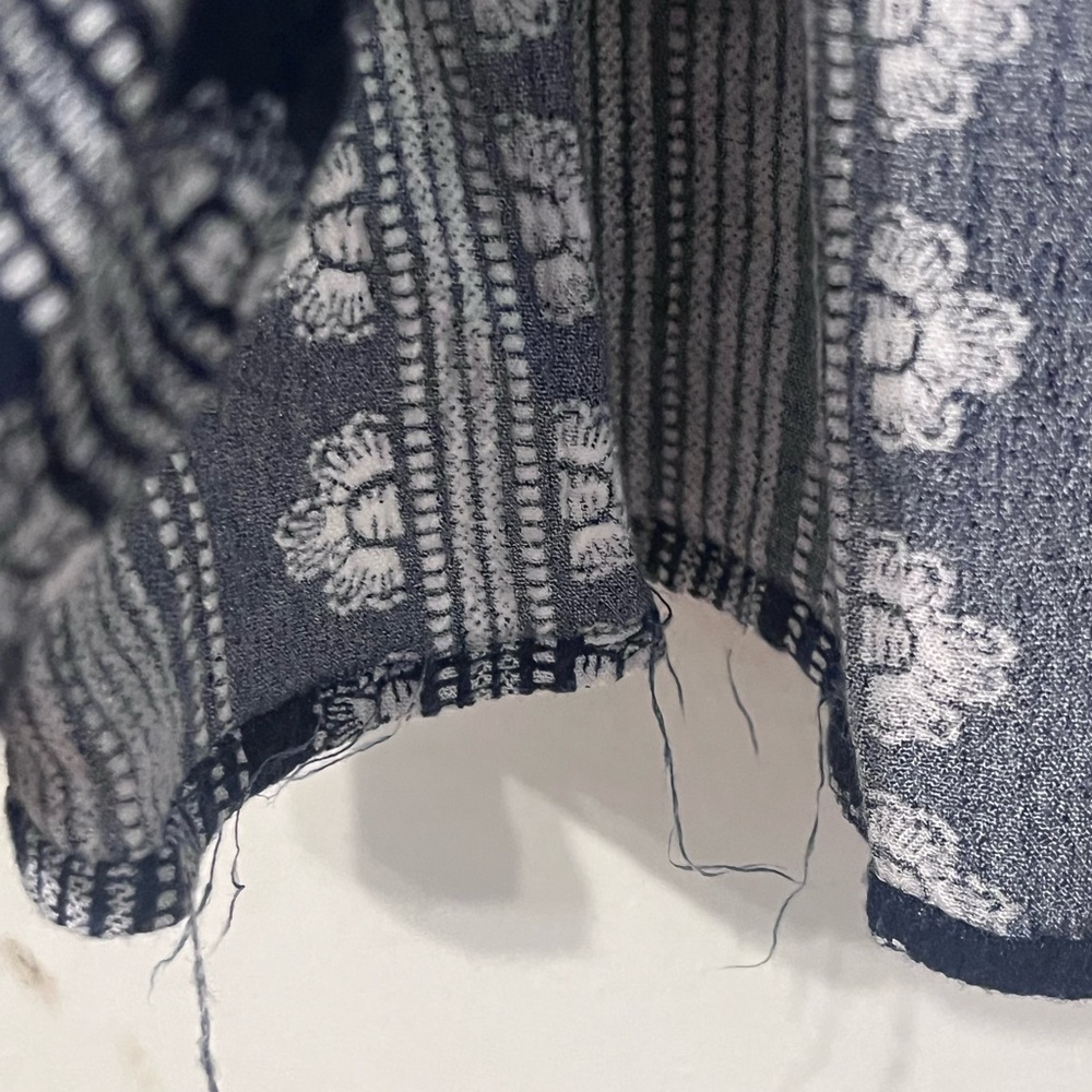 Band of Gypsies Navy and White Printed Ruffle Hem Maxi Skirt - Picture 3 of 4